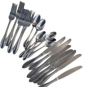 Tudor Stainless Flatware Set of 8 Spoons, Forks‎ & Butter Knives (24 Pieces)